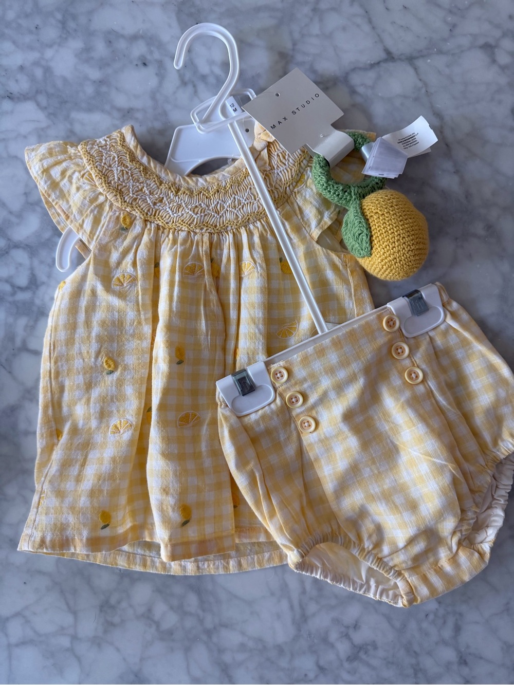***NWT Max Studio 12M Yellow Gingham Matching Set w Lemons & Rattle